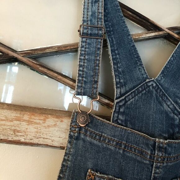 MOSSIMO DENIM SIZE SMALL MEDIUM BLUE SLIM LEG OVERALLS - Picture 5 of 11
